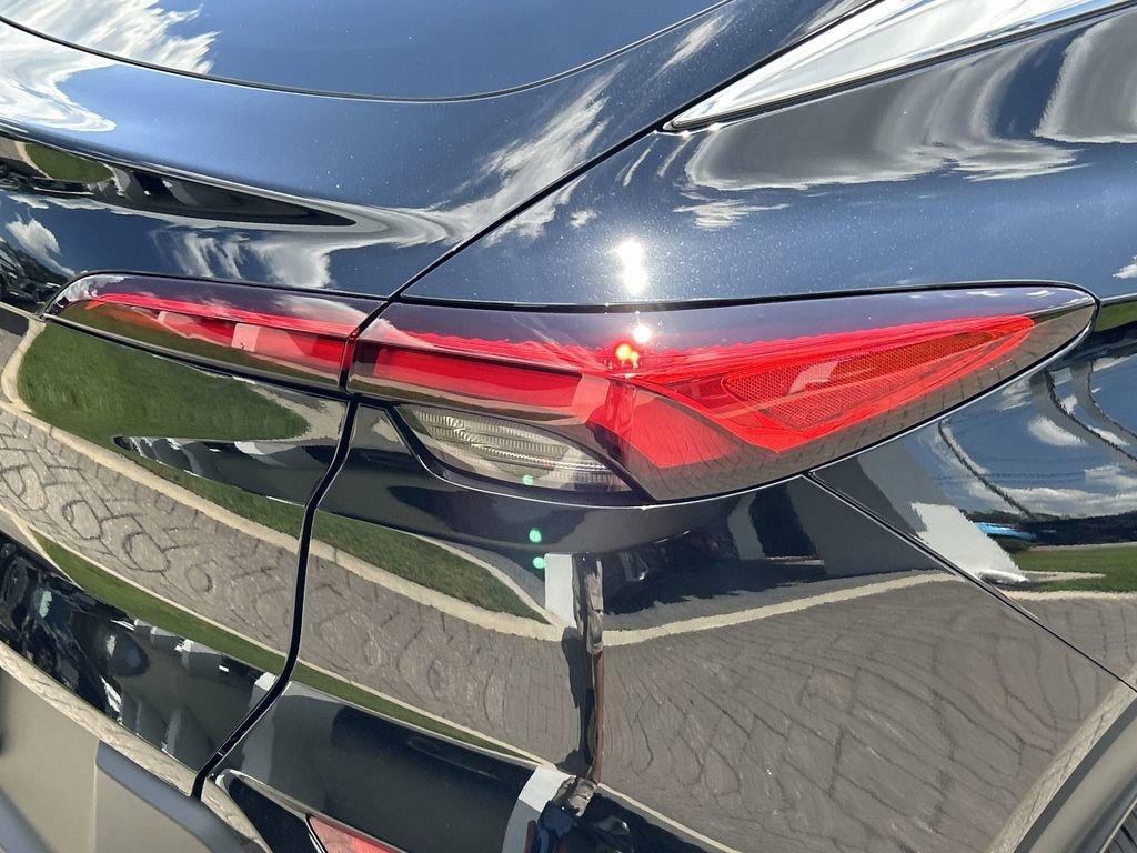 new 2025 Buick Envista car, priced at $25,415