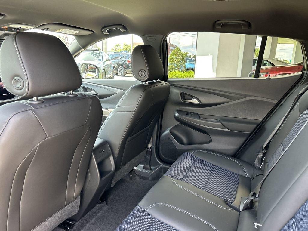 new 2025 Buick Envista car, priced at $25,415