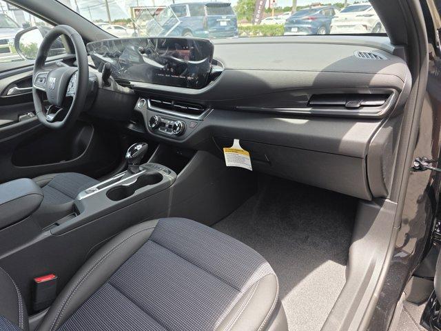 new 2025 Buick Envista car, priced at $27,025