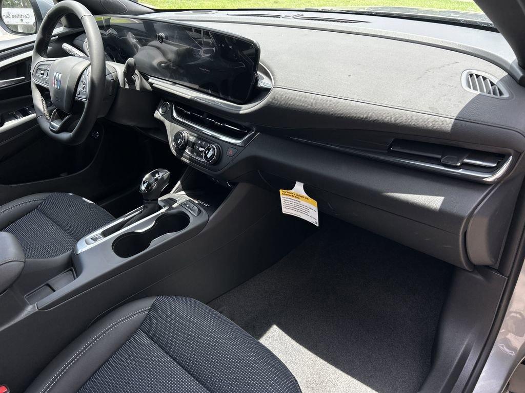 new 2025 Buick Envista car, priced at $25,375
