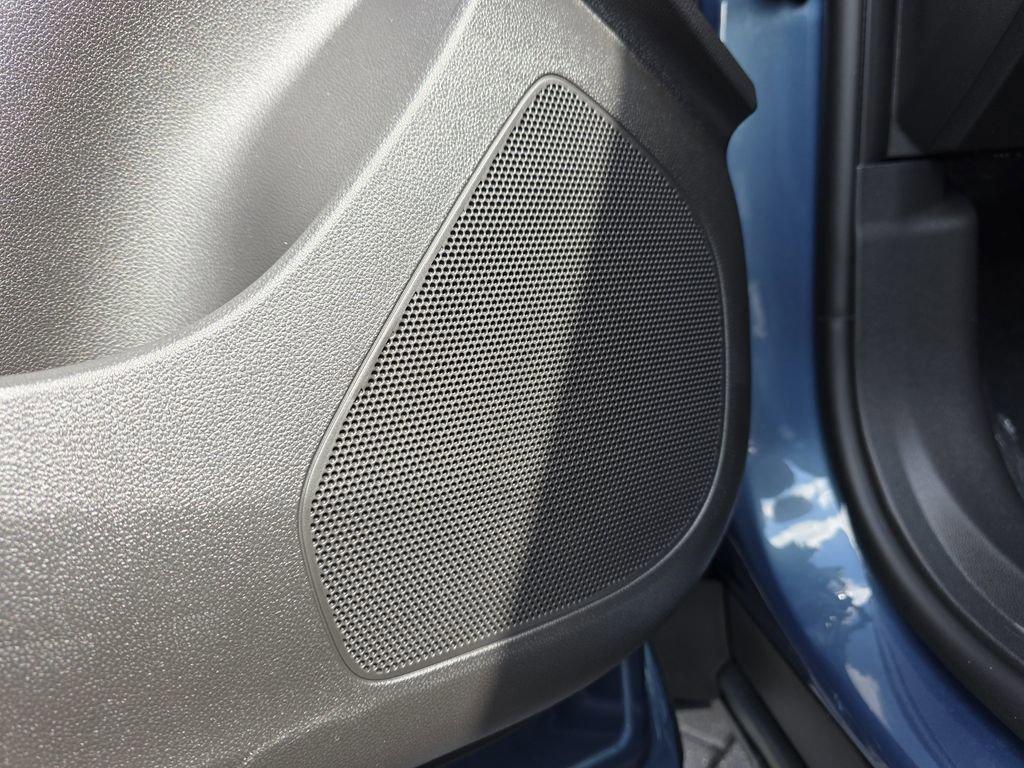 new 2025 Buick Envista car, priced at $23,785