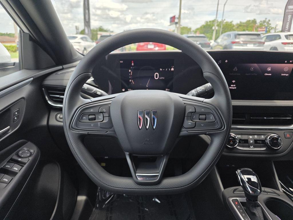 new 2025 Buick Envista car, priced at $25,790