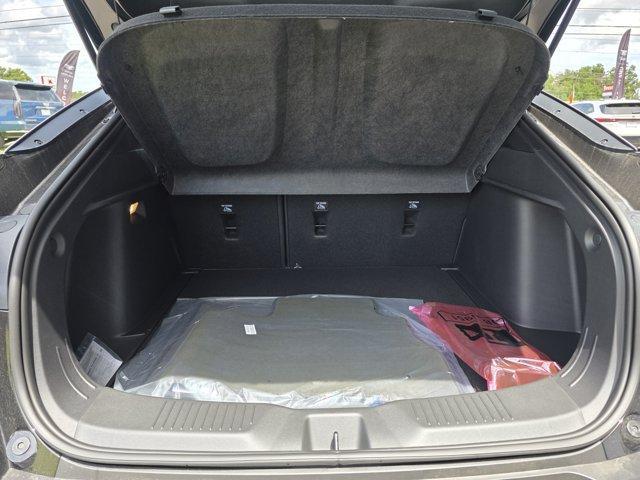 new 2025 Buick Envista car, priced at $27,065