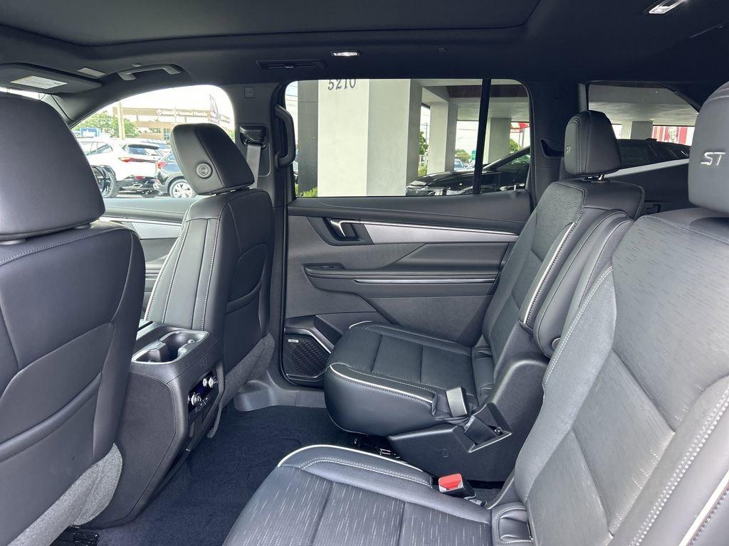 new 2026 Buick Enclave car, priced at $55,310