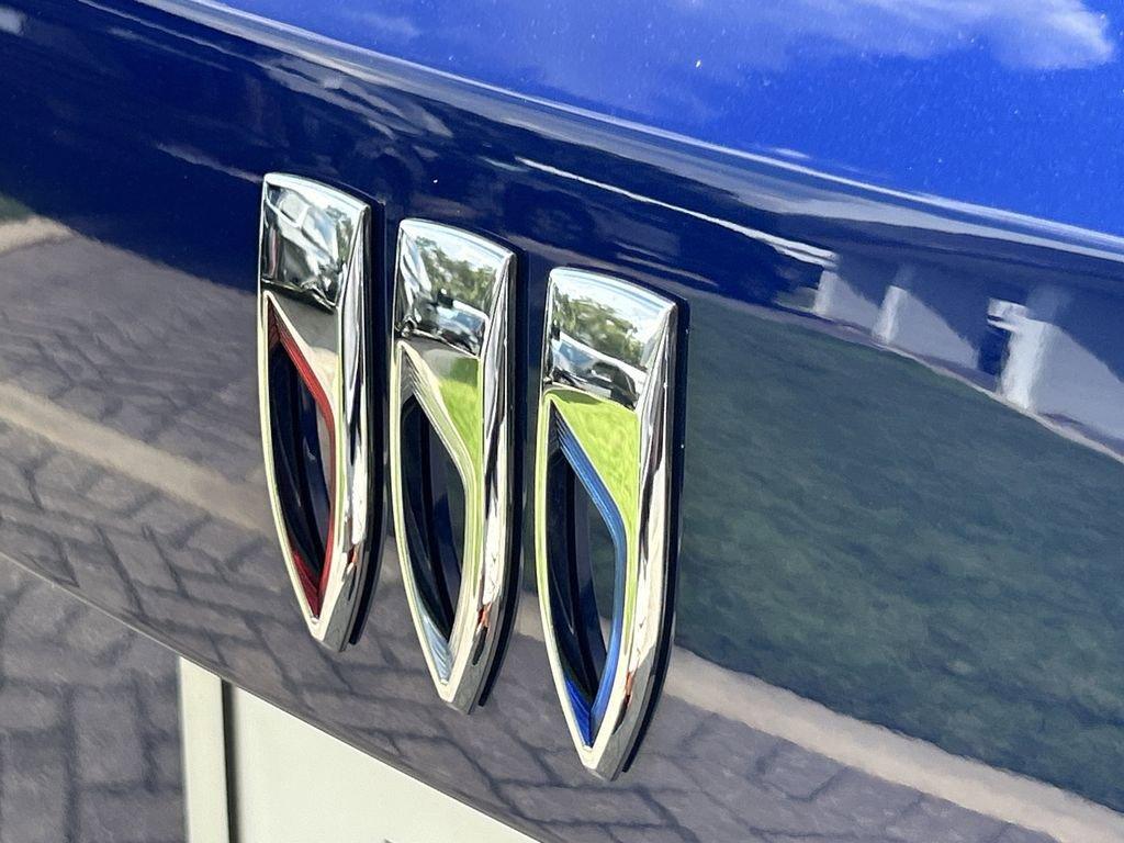 new 2025 Buick Envision car, priced at $49,595