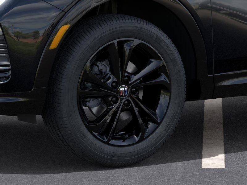 new 2025 Buick Envista car, priced at $30,070