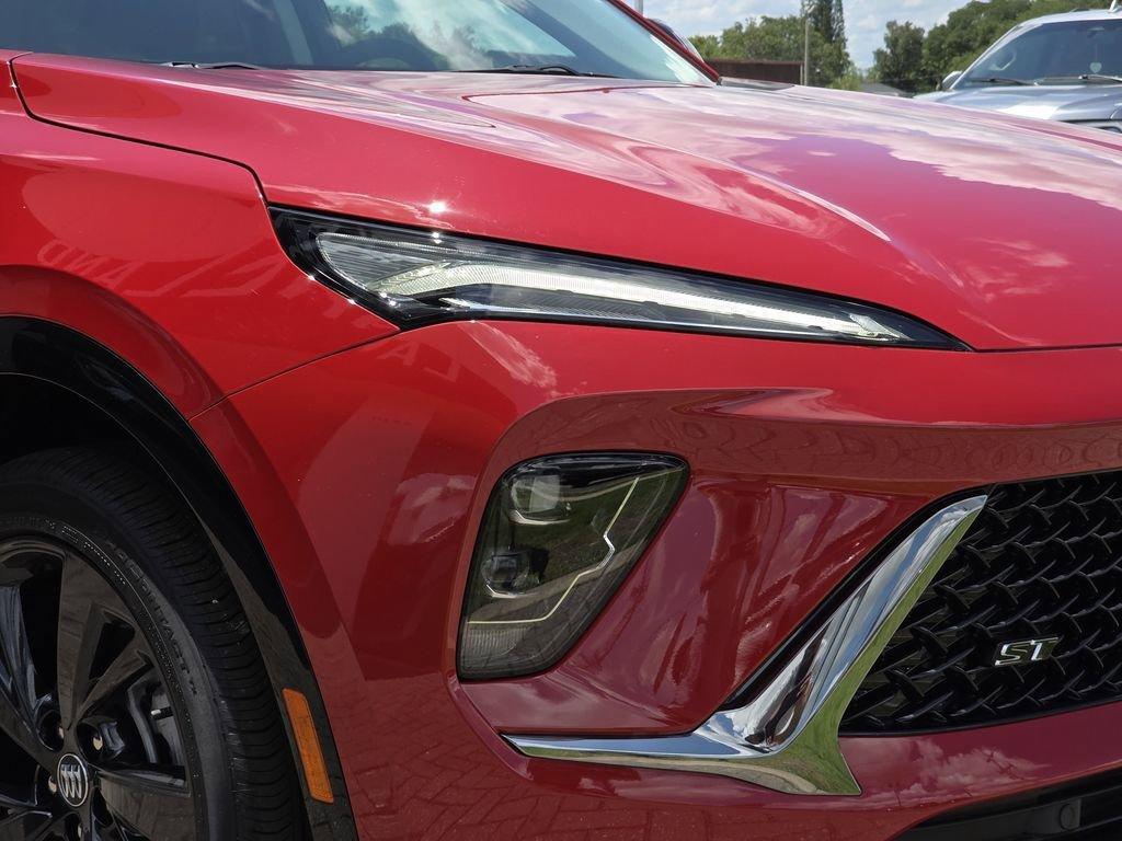 new 2025 Buick Envision car, priced at $42,385