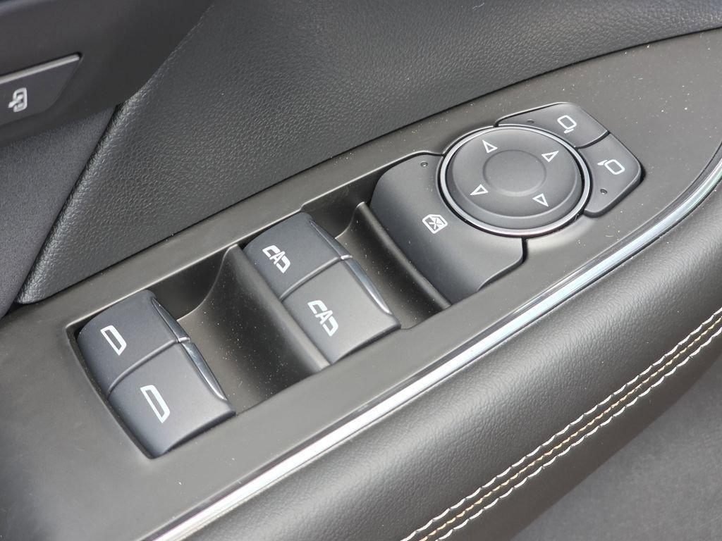 new 2025 Buick Envision car, priced at $42,385