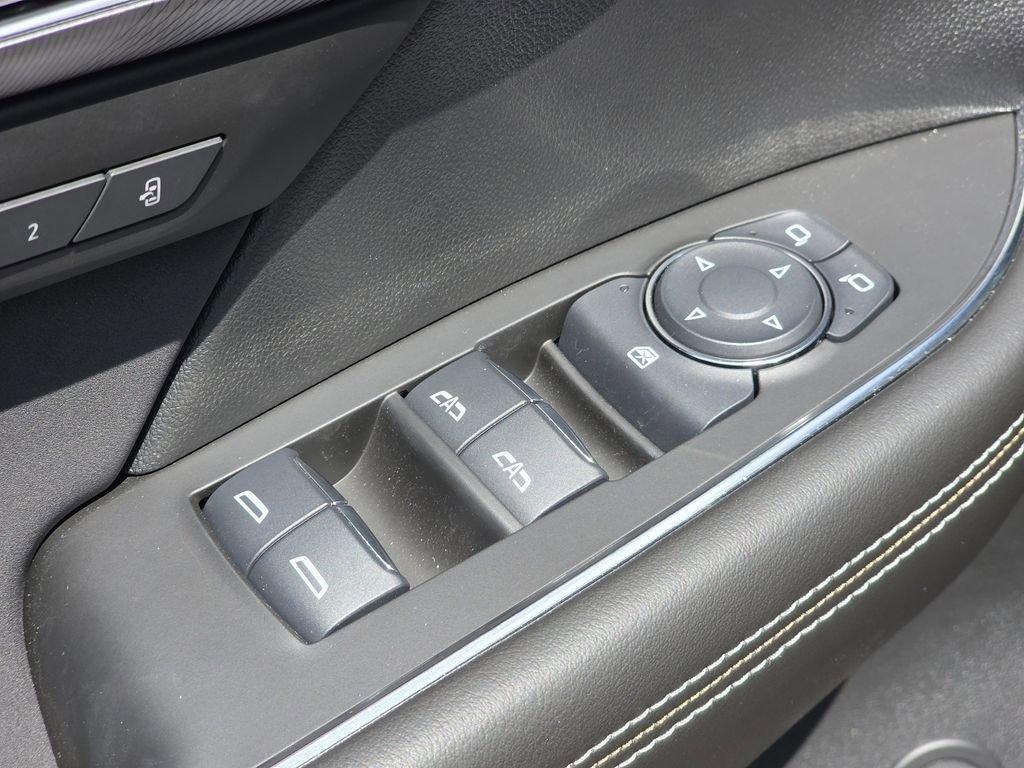 new 2025 Buick Envision car, priced at $36,390
