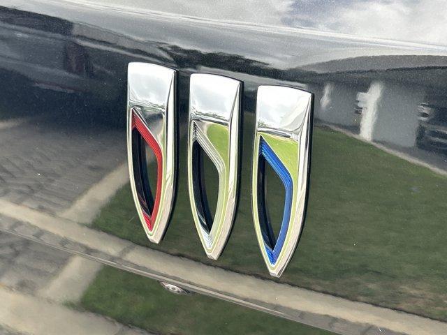 new 2025 Buick Envision car, priced at $40,890