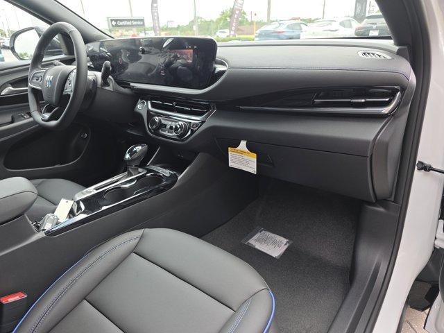 new 2025 Buick Envista car, priced at $29,575
