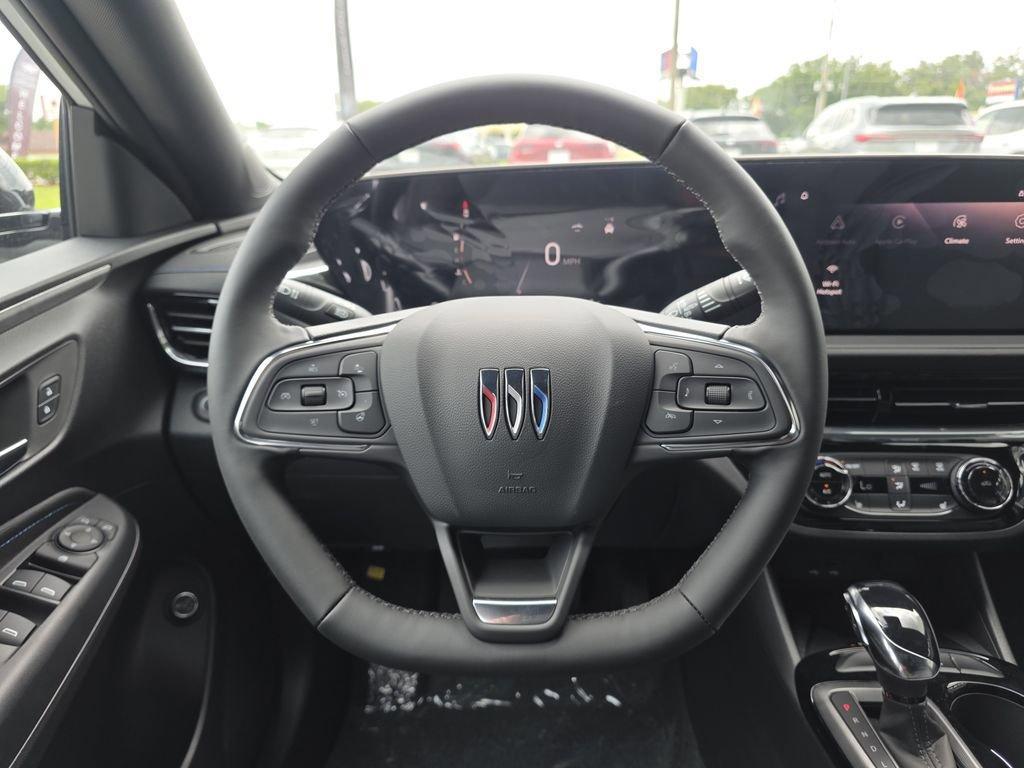 new 2025 Buick Envista car, priced at $29,575