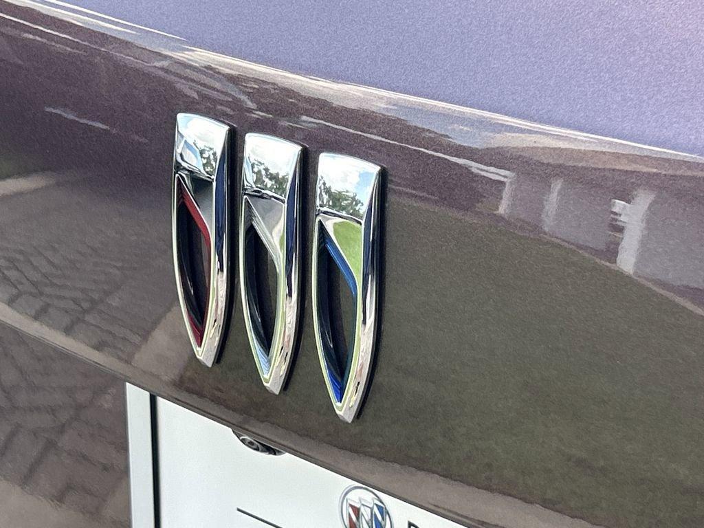 new 2025 Buick Envision car, priced at $49,595