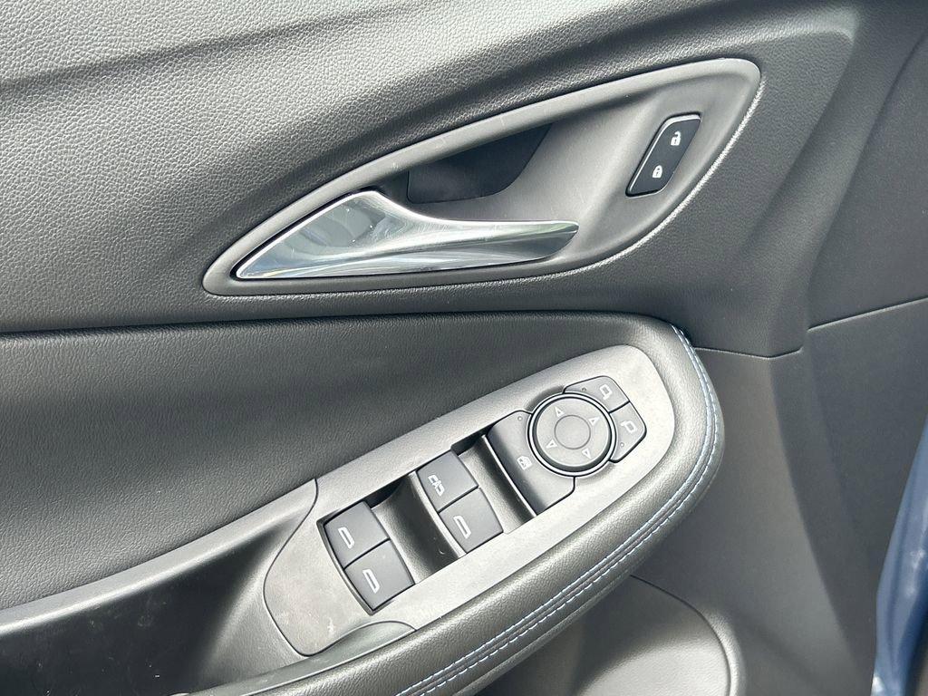 new 2026 Buick Encore GX car, priced at $30,070