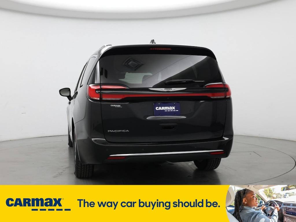used 2022 Chrysler Pacifica car, priced at $27,998