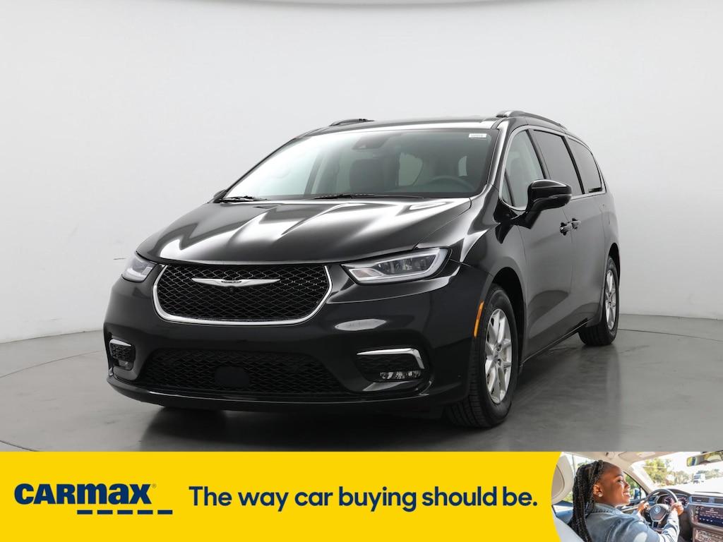 used 2022 Chrysler Pacifica car, priced at $27,998