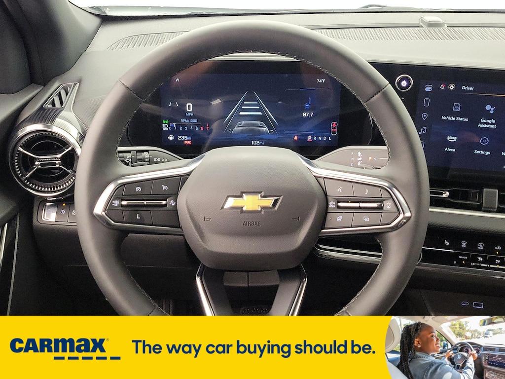 used 2025 Chevrolet Equinox car, priced at $29,998