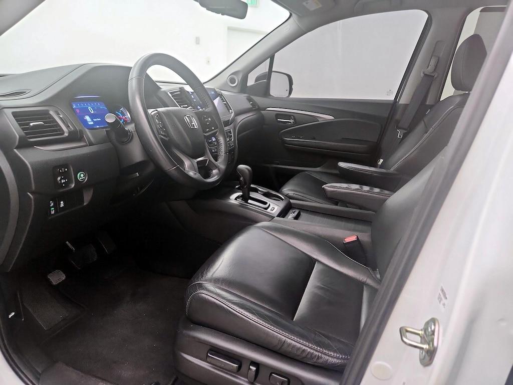 used 2020 Honda Pilot car, priced at $24,998