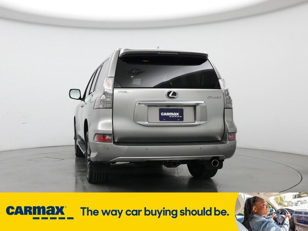 used 2022 Lexus GX 460 car, priced at $53,998