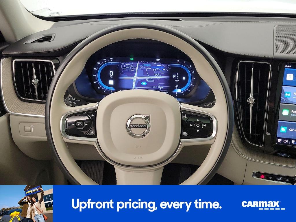 used 2022 Volvo XC60 car, priced at $34,998