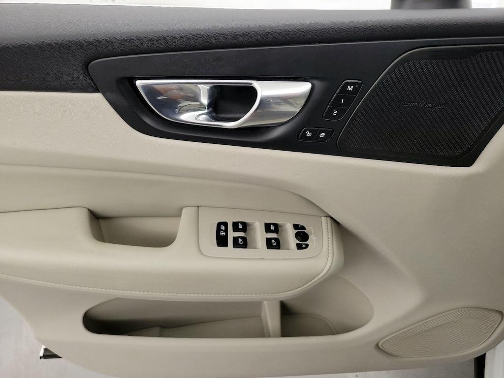 used 2022 Volvo XC60 car, priced at $34,998
