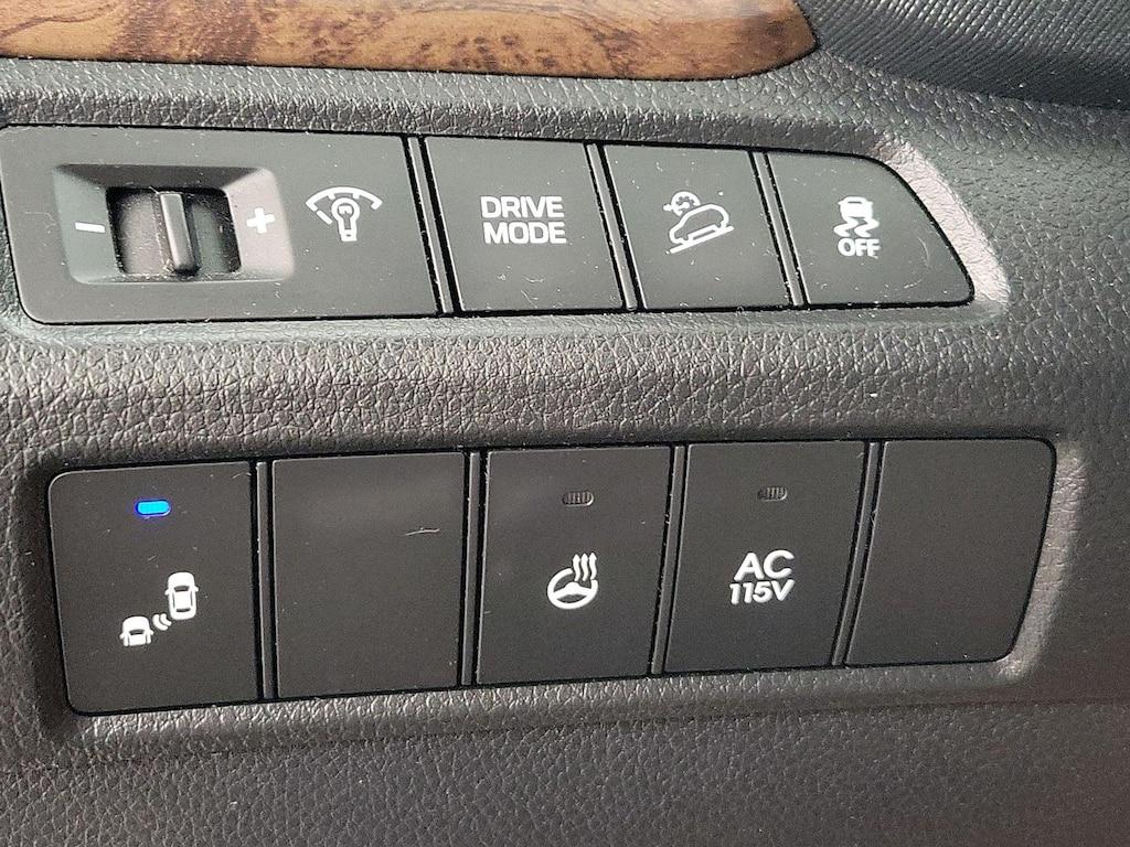 used 2017 Hyundai Santa Fe car, priced at $15,998