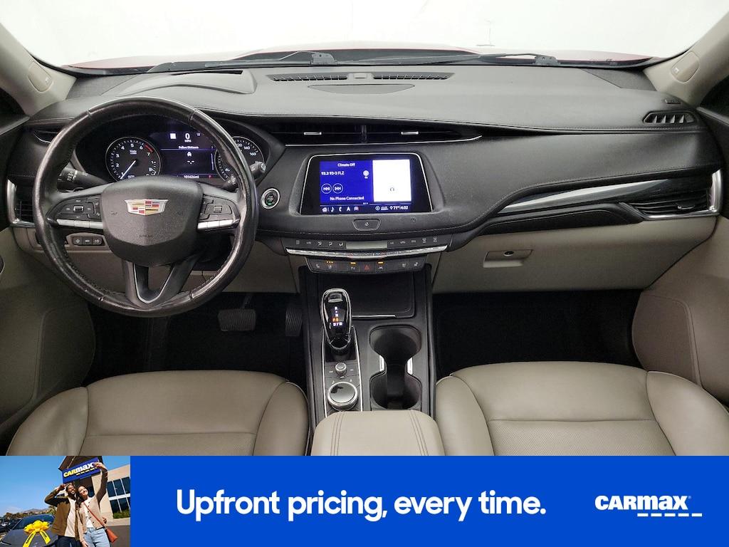 used 2020 Cadillac XT4 car, priced at $18,998