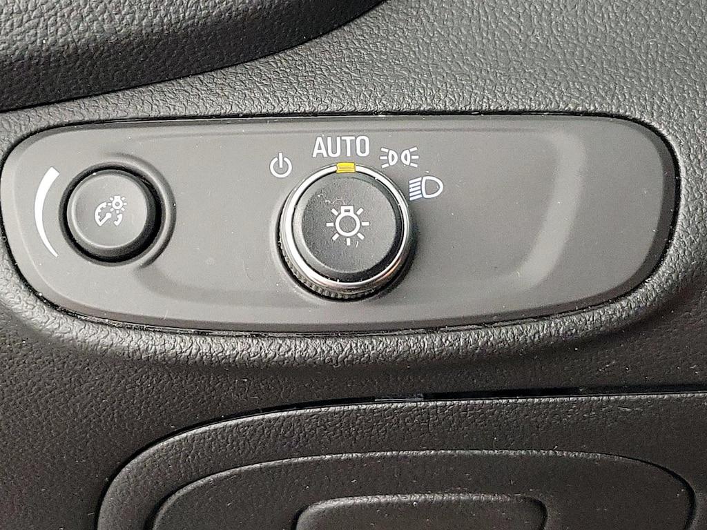 used 2022 Chevrolet Trax car, priced at $16,998