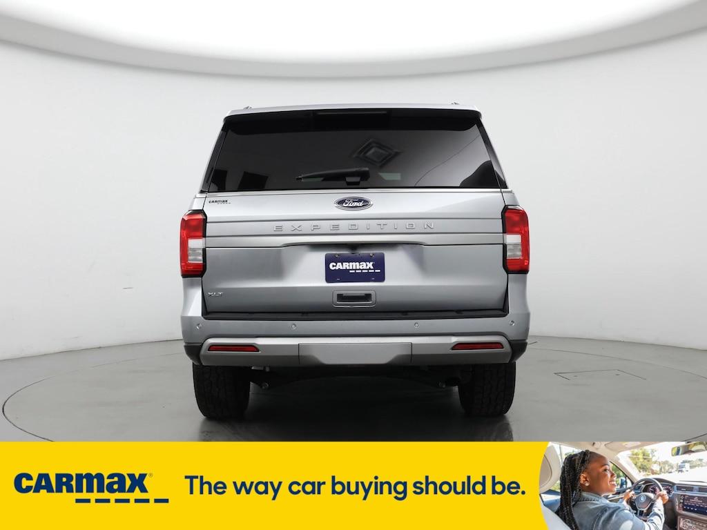 used 2024 Ford Expedition car, priced at $58,998