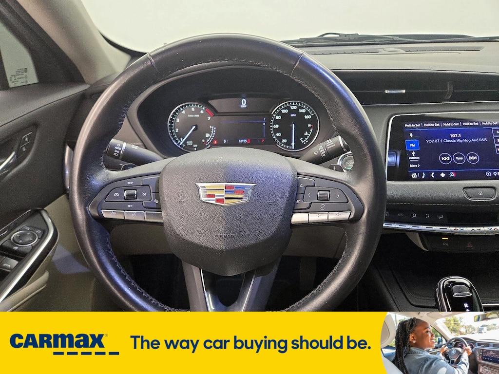 used 2020 Cadillac XT4 car, priced at $25,998