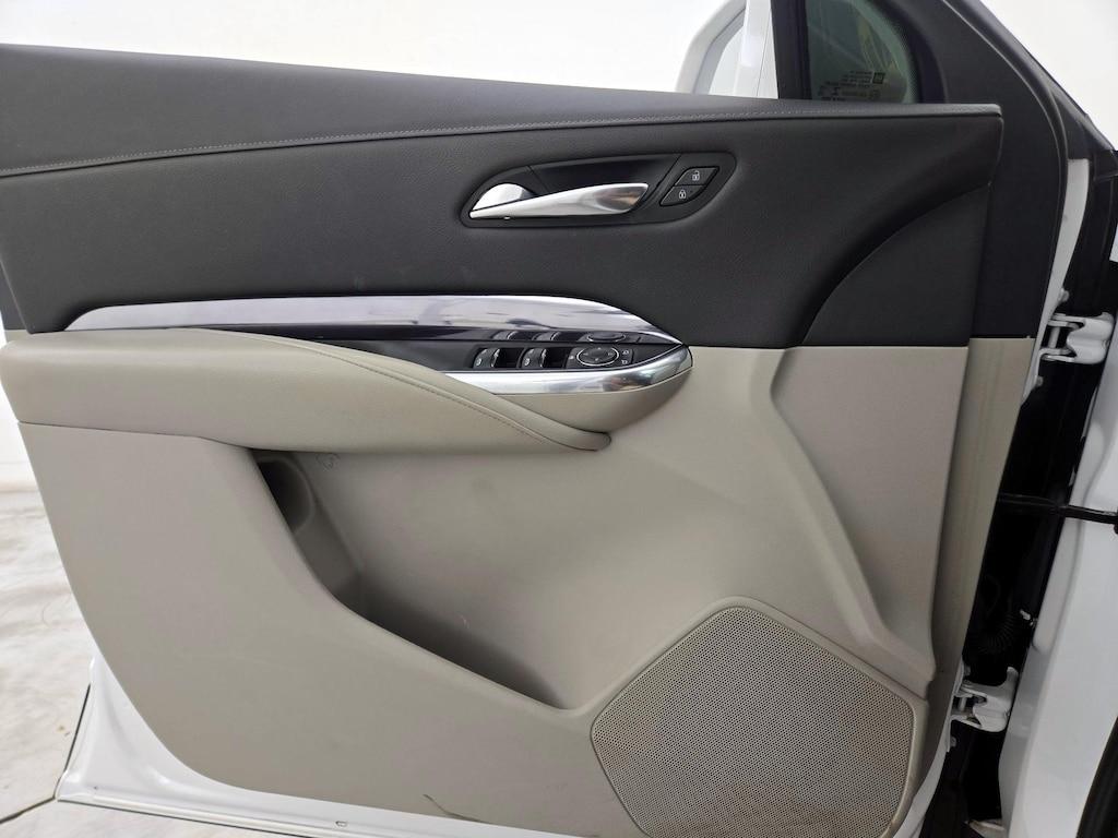 used 2020 Cadillac XT4 car, priced at $25,998