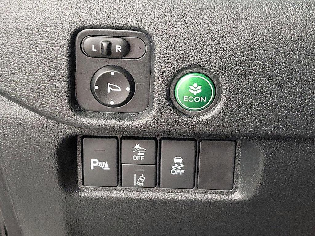 used 2021 Honda Pilot car, priced at $31,998