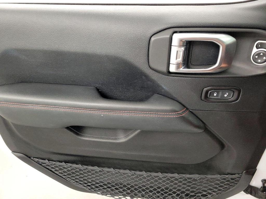 used 2019 Jeep Wrangler car, priced at $32,998