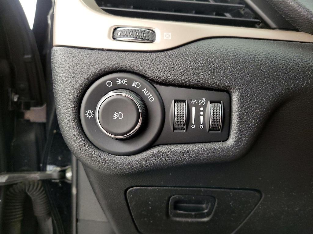 used 2017 Jeep Cherokee car, priced at $13,599