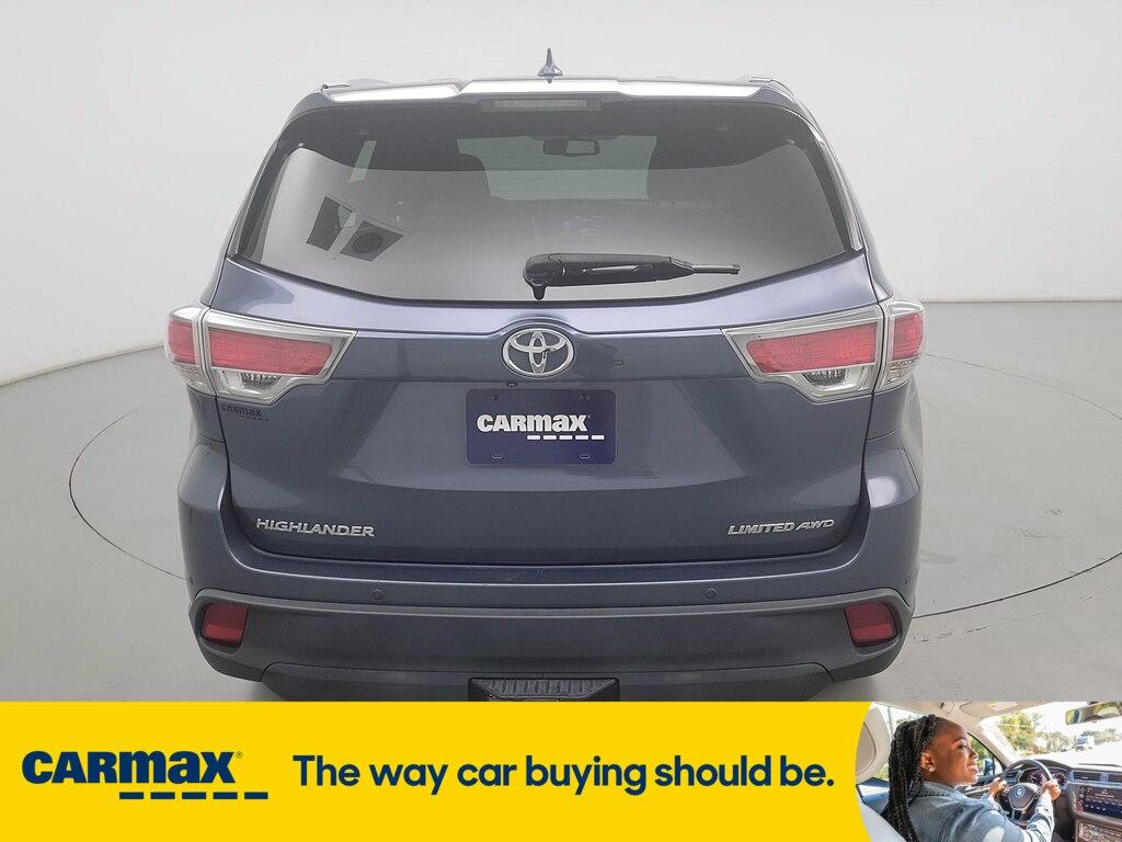 used 2014 Toyota Highlander car, priced at $26,998