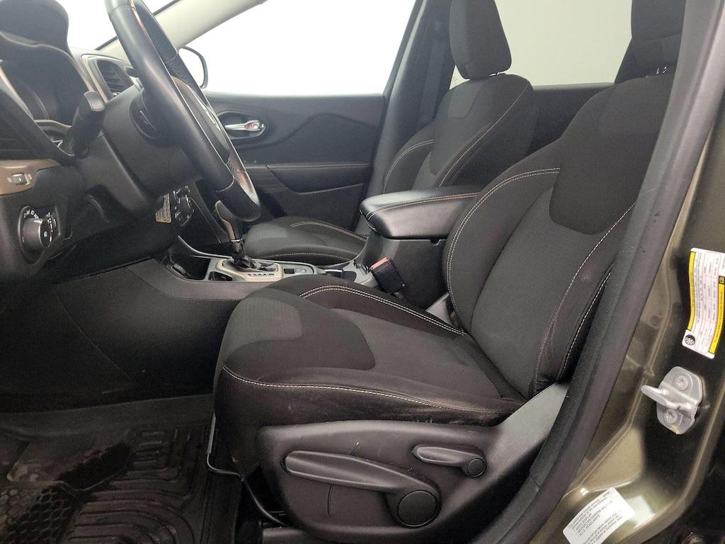 used 2015 Jeep Cherokee car, priced at $12,599
