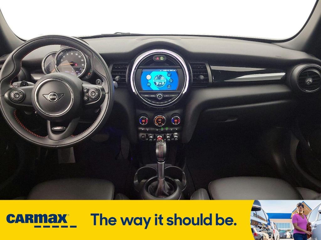 used 2019 MINI Hardtop car, priced at $18,998