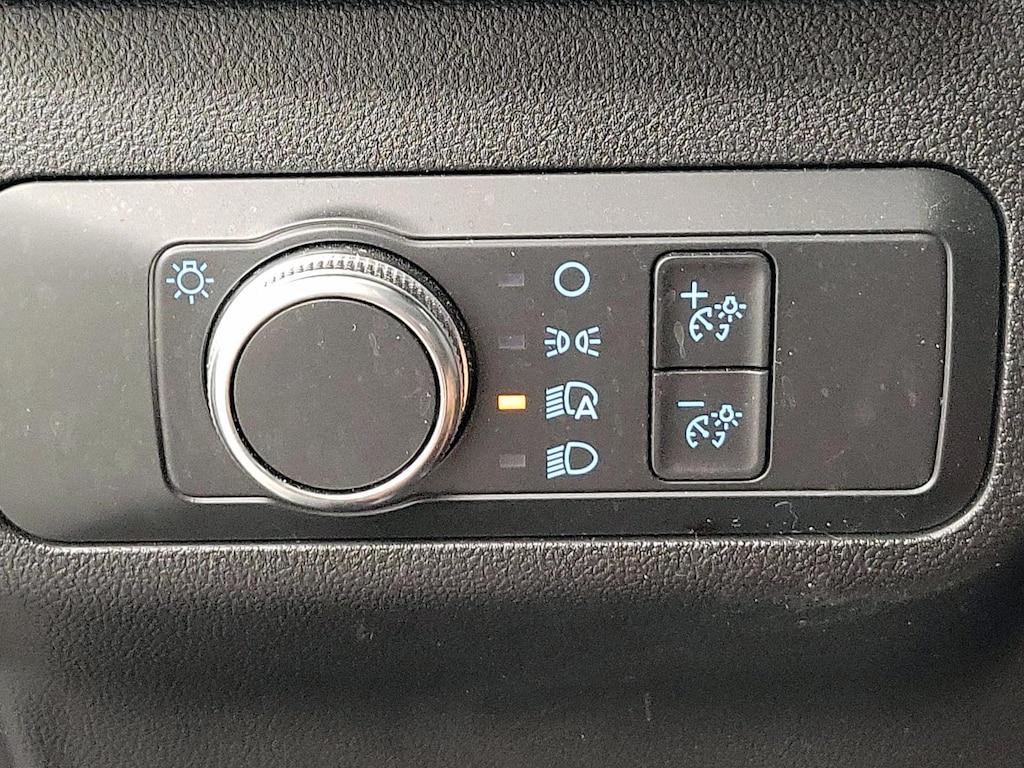 used 2022 Ford Escape car, priced at $15,998