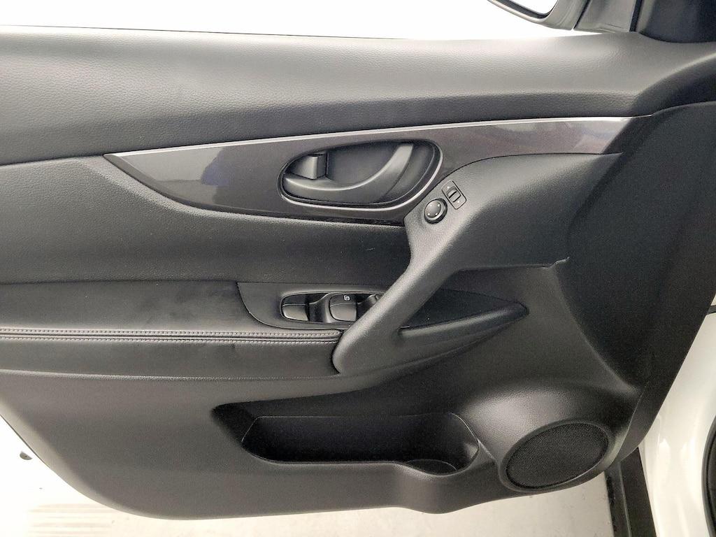 used 2020 Nissan Rogue car, priced at $17,998