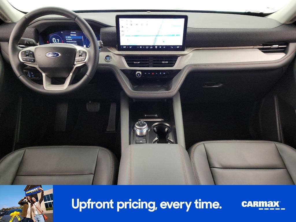 used 2025 Ford Explorer car, priced at $36,998