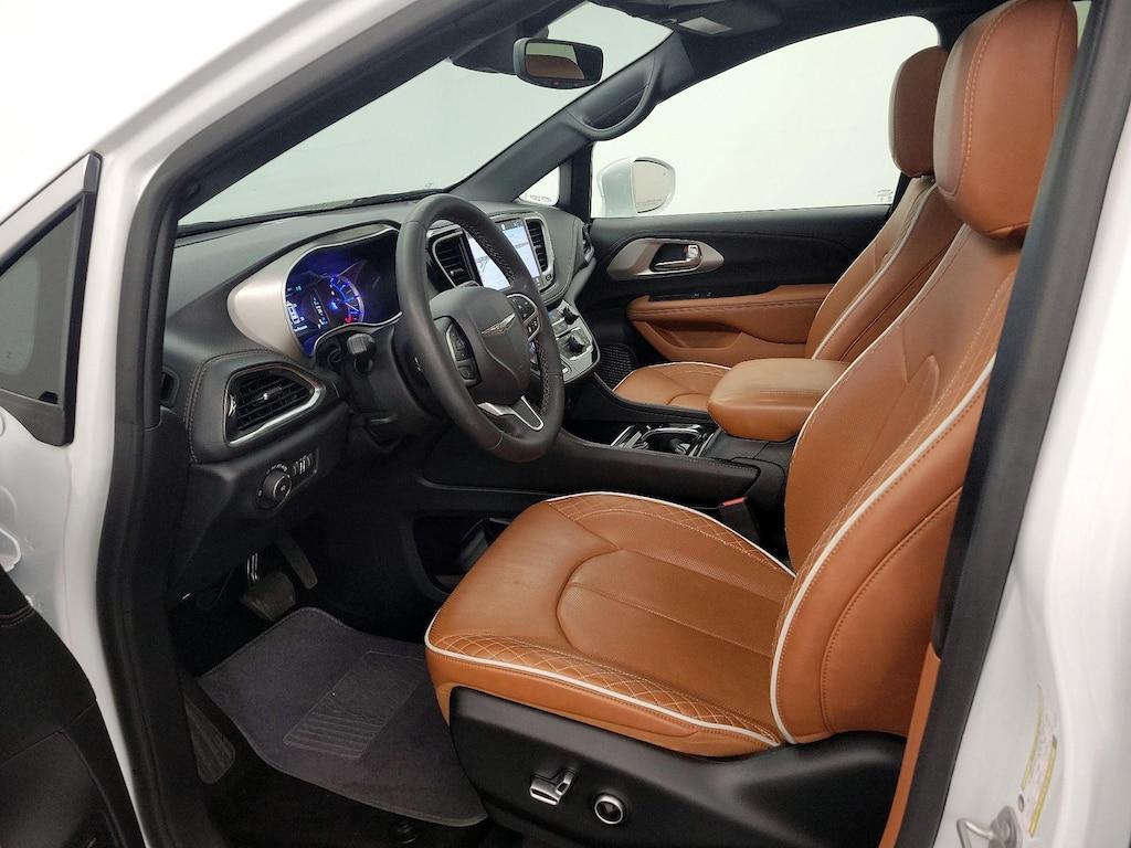 used 2024 Chrysler Pacifica Hybrid car, priced at $48,998
