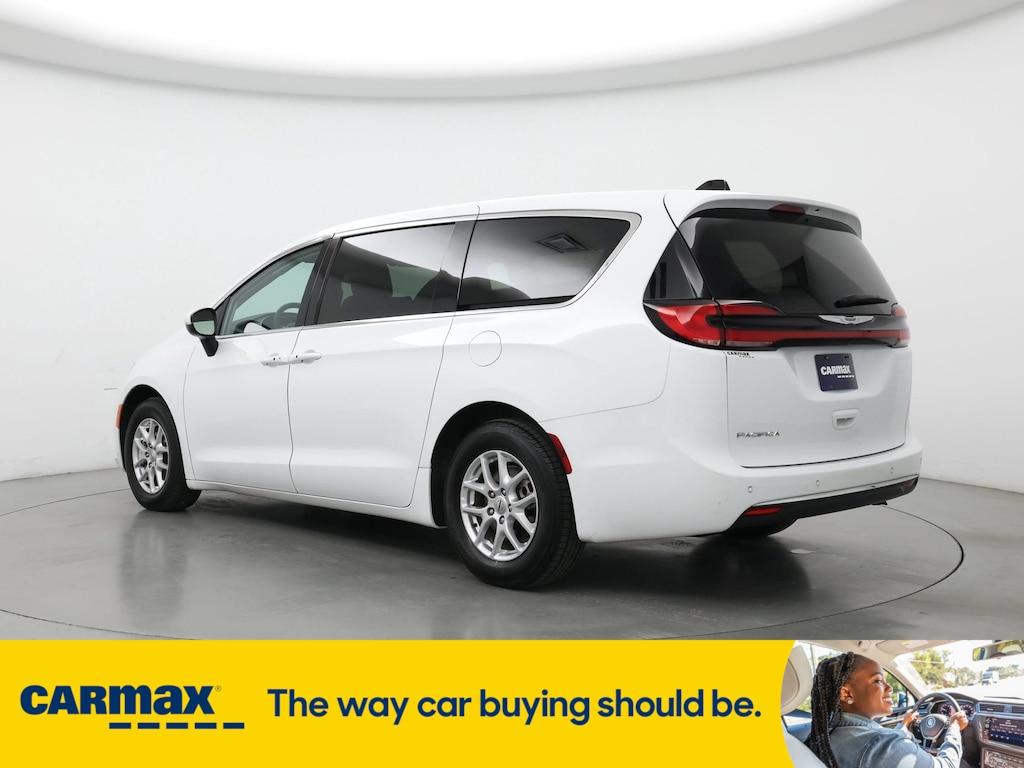 used 2023 Chrysler Pacifica car, priced at $27,998