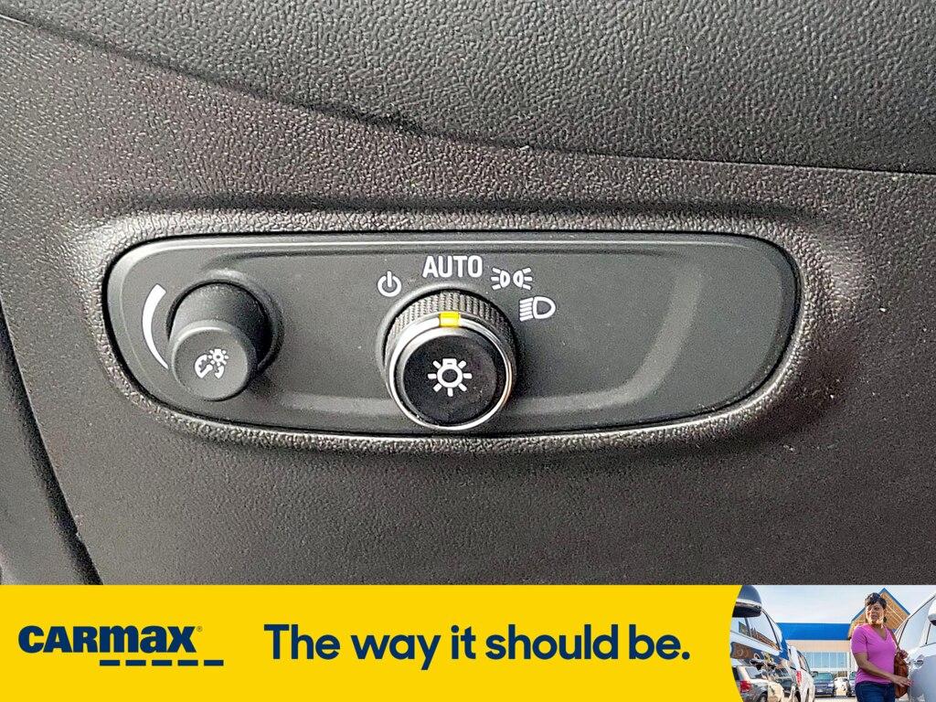 used 2023 Chevrolet Equinox car, priced at $19,998