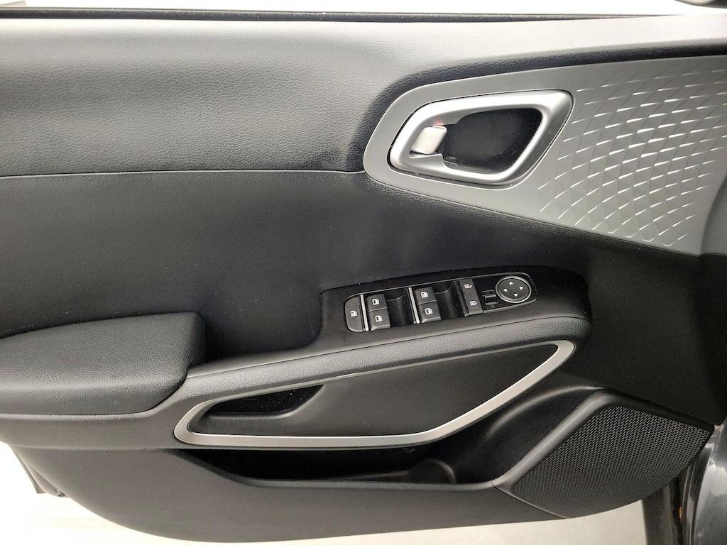 used 2022 Kia Soul car, priced at $17,998