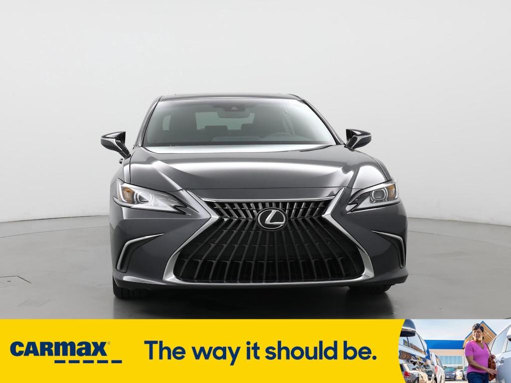 used 2022 Lexus ES 350 car, priced at $34,998
