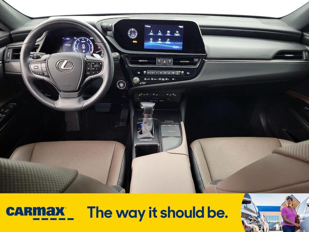 used 2022 Lexus ES 350 car, priced at $34,998