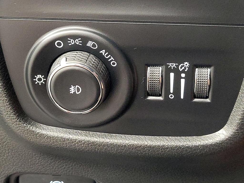 used 2023 Jeep Grand Cherokee L car, priced at $33,998