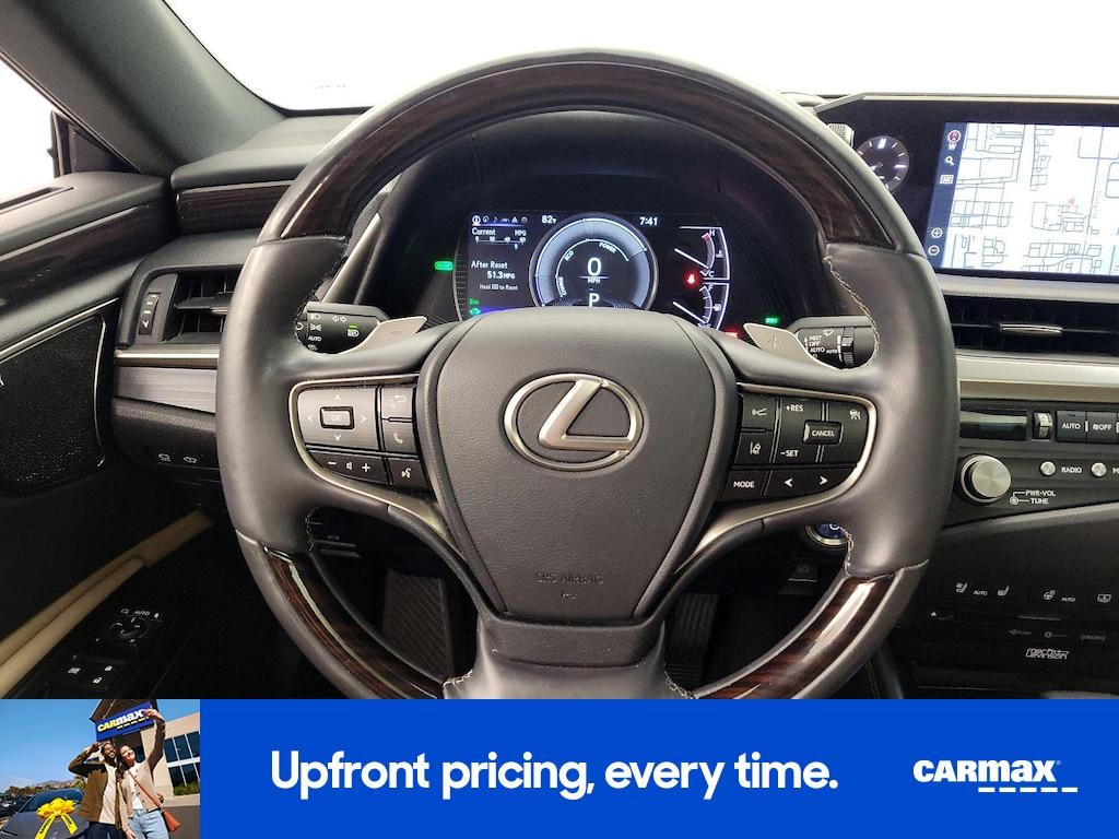 used 2021 Lexus ES 300h car, priced at $31,998
