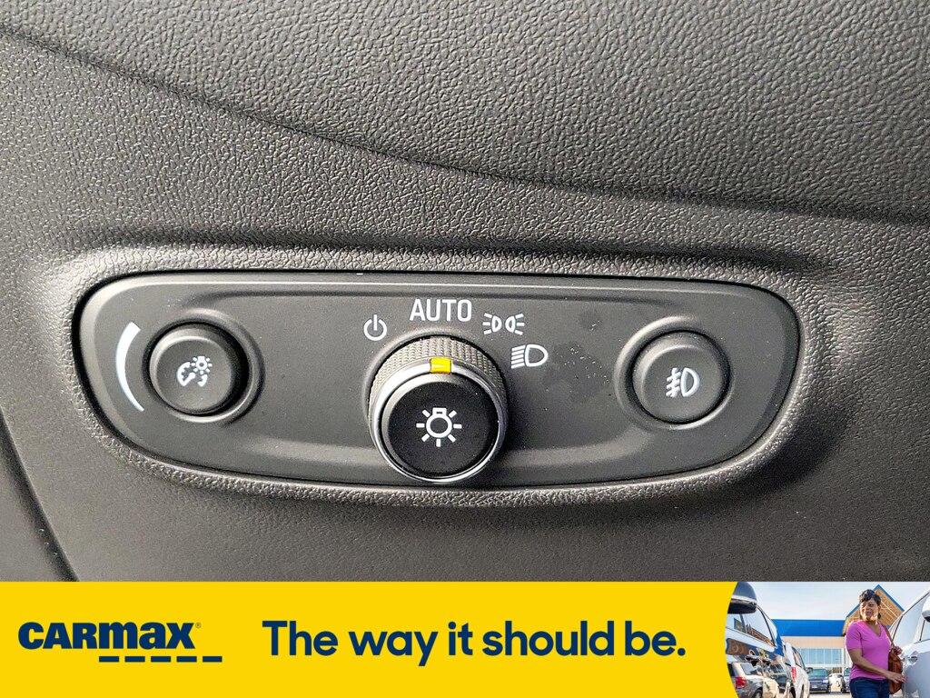 used 2021 Chevrolet Equinox car, priced at $20,998