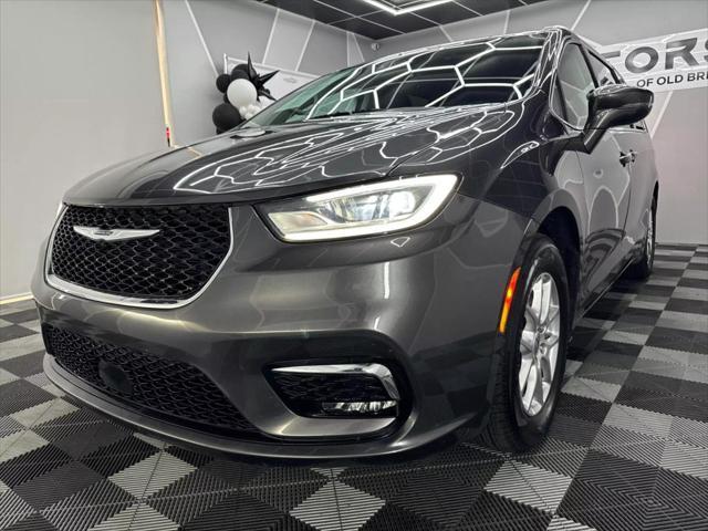 used 2022 Chrysler Pacifica car, priced at $19,800